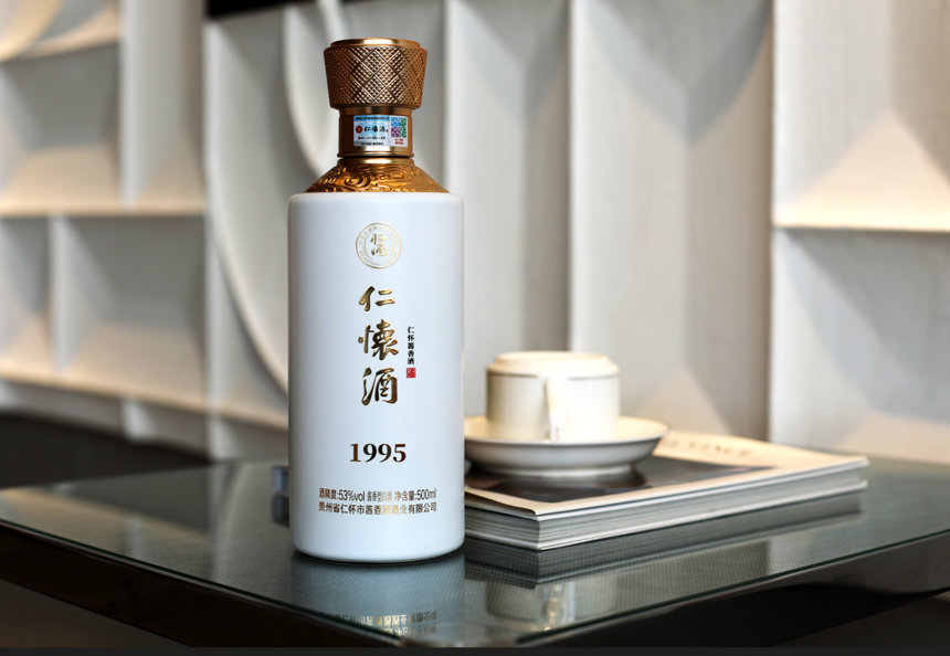 喝了这么多年酒,你知道白酒最佳饮用温度吗?